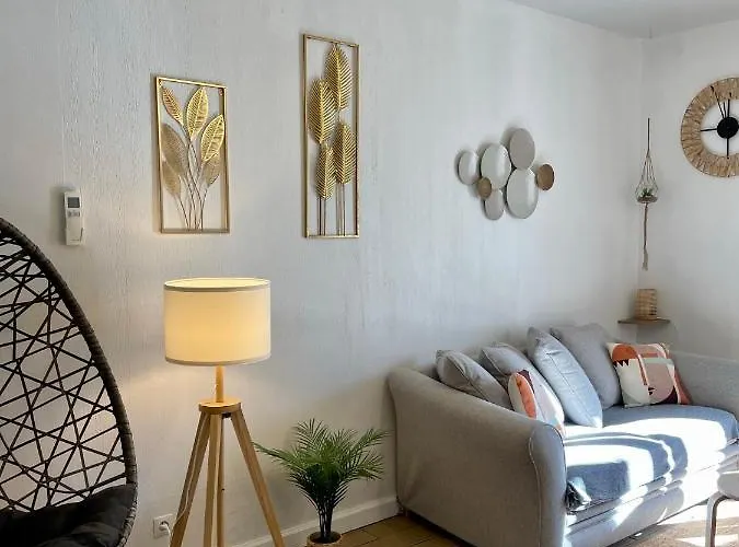 Apartman A Louer, Bandol